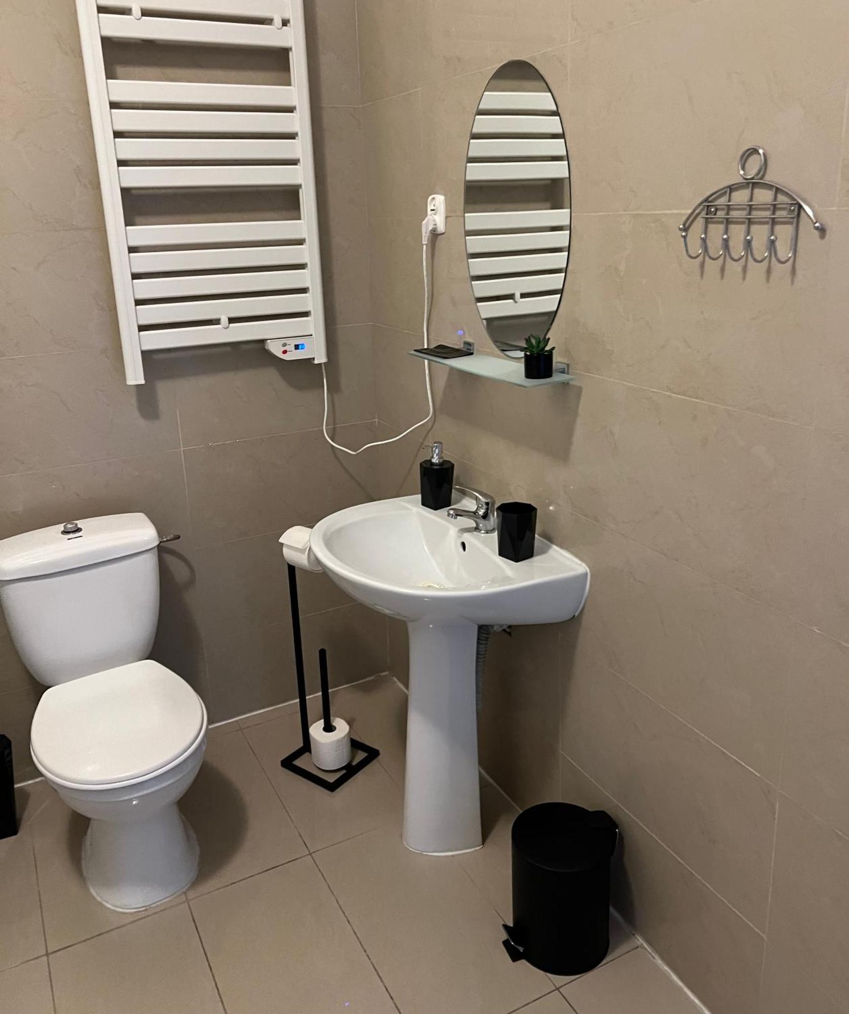 Hotel Akor Μπίντγκοστς Εξωτερικό φωτογραφία